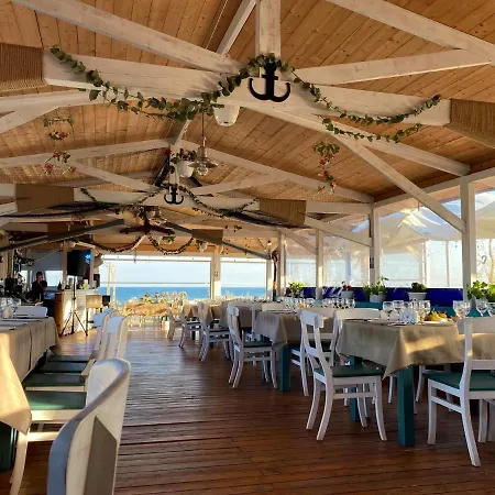 Complex Turistic Rasarit Bed and Breakfast
