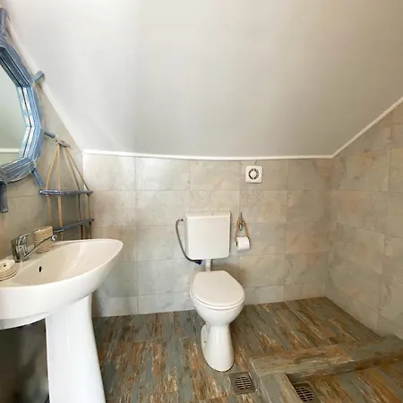 Complex Turistic Rasarit Bed and Breakfast