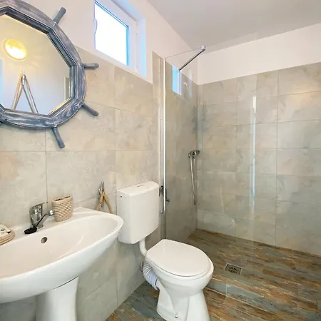 Complex Turistic Răsărit Corbu B&B