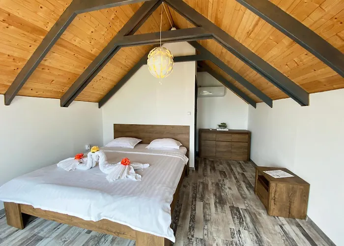 Complex Turistic Rasarit Corbu