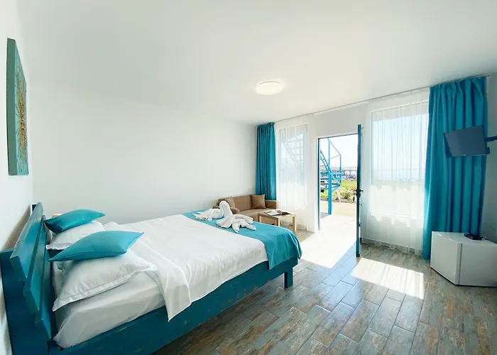 Panzió Complex Turistic Rasarit Corbu